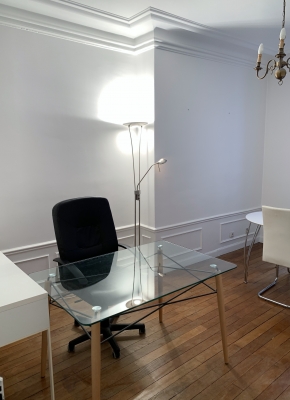 photo bureau salle 2.jpg